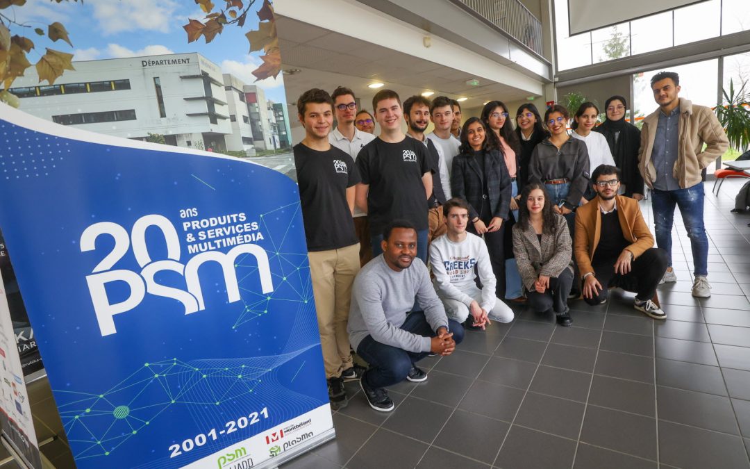 Poulailler connecté, visite virtuelle du campus de Montbéliard, pâtisseries en 3D : des étudiants de l’UFR STGI présentent leurs projets multimédia
